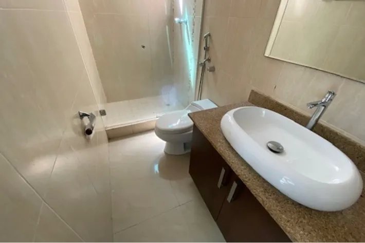 Furnished apartment for sale in Paitilla, Panama City