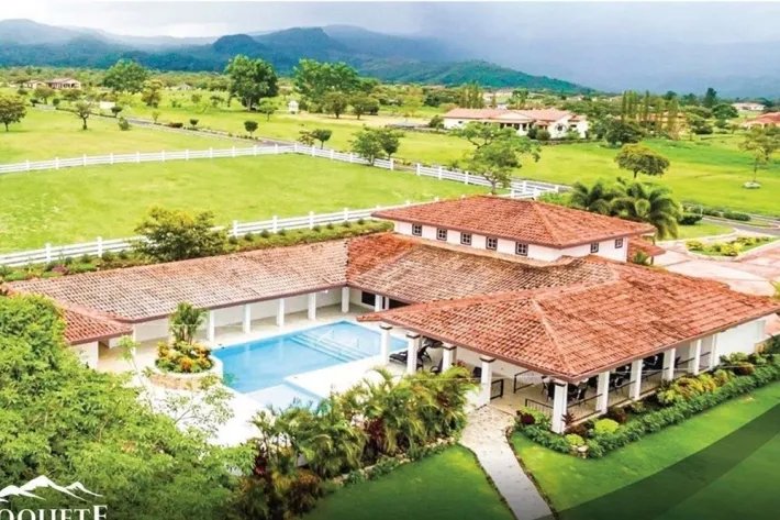 Se Vende Casa Campestre en Alto Boquete, Chiriquí, Panamá