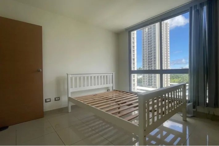 Apartment for sale in Condado del Rey, Betania