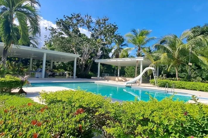 Se vende casa de playa en Santa Clara, Coclé