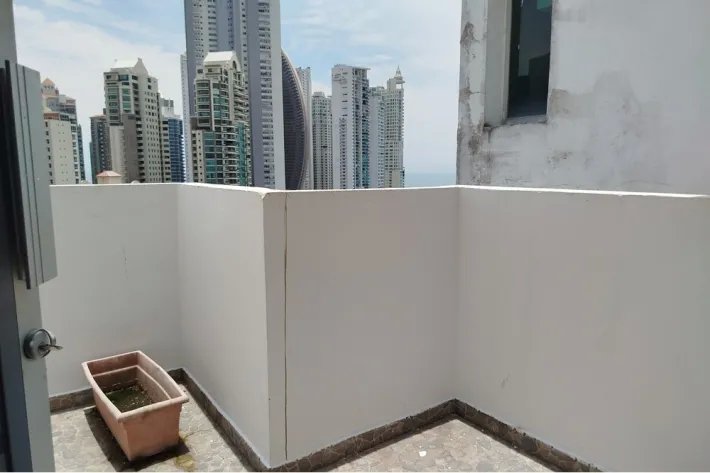 Penthouse for Sale in Punta Pacífica, Panama
