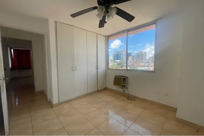 Apartment for sale in Vía Porras, San Francisco