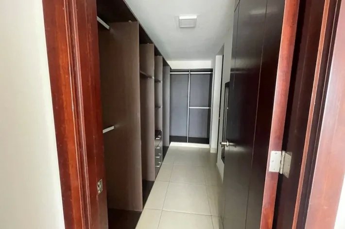 Oceanfront apartment for sale in Punta Pacifica, Panama