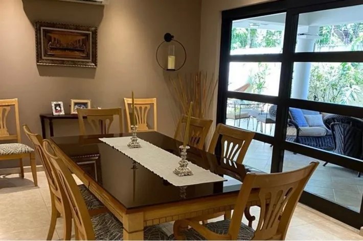 Venta de casa en Palmeras del Este, Costa del Este, Panamá