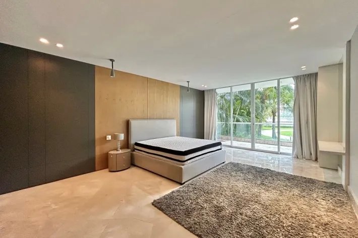 Alquiler de apartamento amoblado en PH Miradores, Punta Pacifica