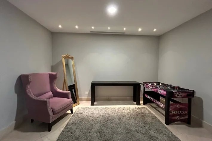 Alquiler de apartamento amoblado en PH Miradores, Punta Pacifica