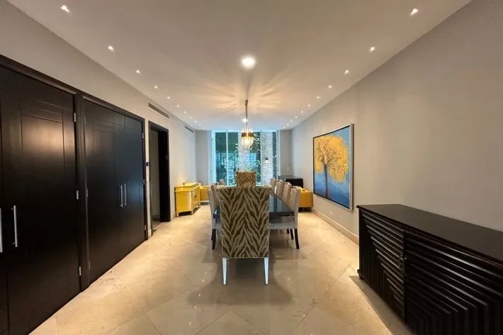 Alquiler de apartamento amoblado en PH Miradores, Punta Pacifica