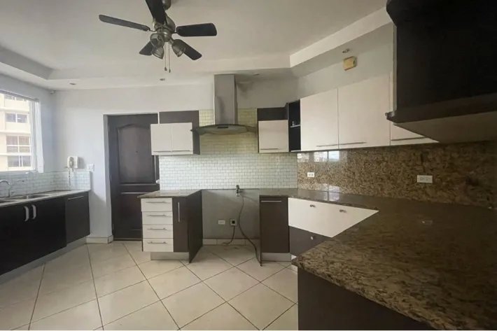 Apartamento en venta en El Cangrejo, Panamá