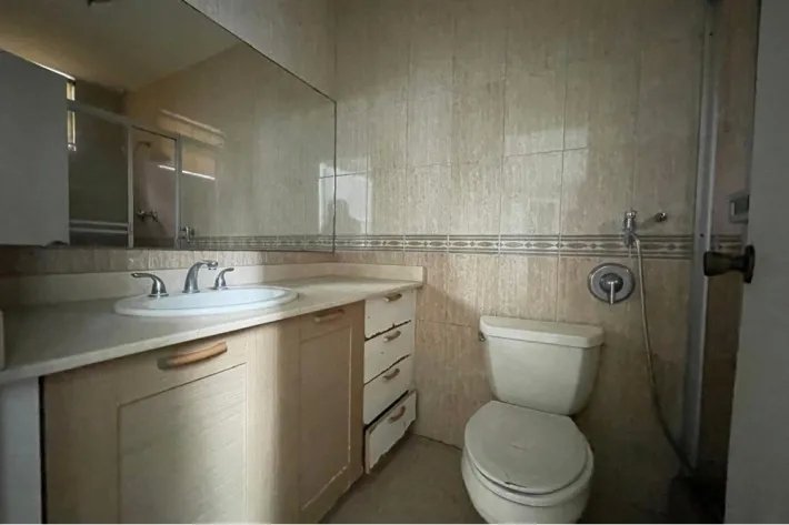 Apartment for sale in Paitilla, Panama