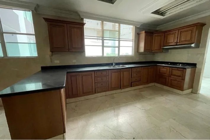 Apartment for sale in Paitilla, Panama