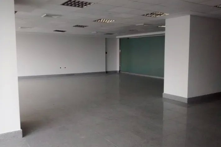 Furnished office for rent in Torre Bicsa, Avenida Balboa