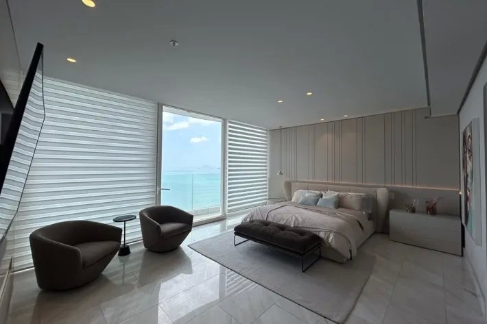 Furnished apartment for sale at PH The Towers, San Francisco