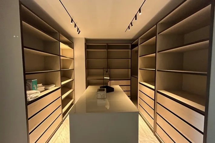 Venta de apartamento amoblado en PH The Towers, San Francisco