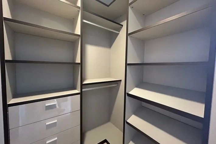 Venta de apartamento full amoblado en PH The Towers, San Francisco