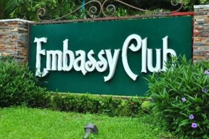 Venta de Penthouse amoblado en PH Embassy Club, Clayton, Ancón