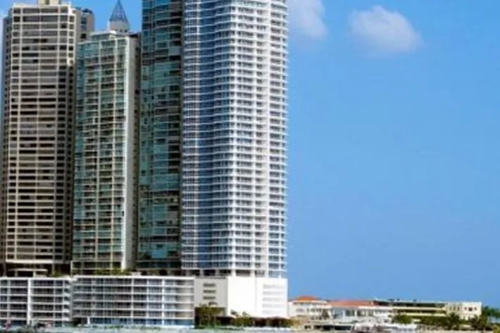 Alquiler de apartamentos amoblados o con linea blanca en PH The Point,...