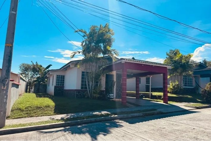 Casa en venta en Quintas del Pacífico, Puerto Caimito