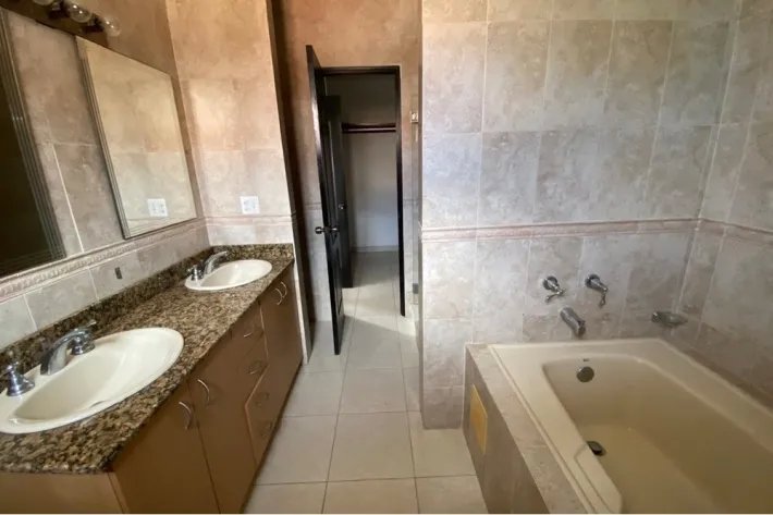 Se vende casa en Juan Díaz, Panamá