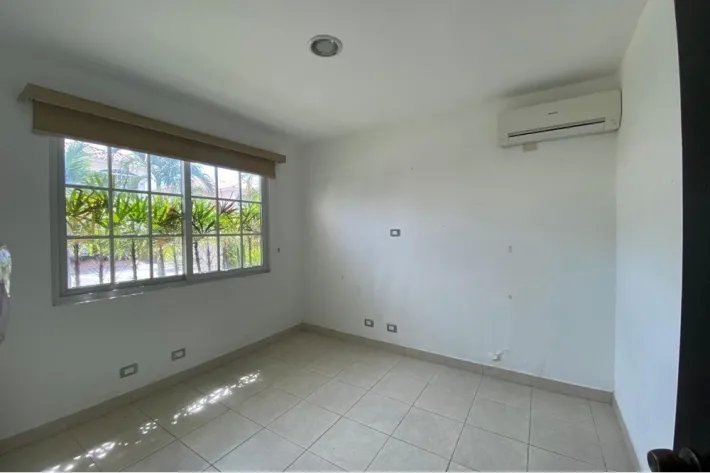 Se vende casa en Juan Díaz, Panamá