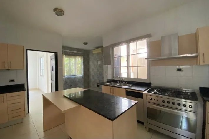 Se vende casa en Juan Díaz, Panamá