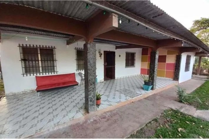 House for sale for commercial use in La Chorrera, West Panama
