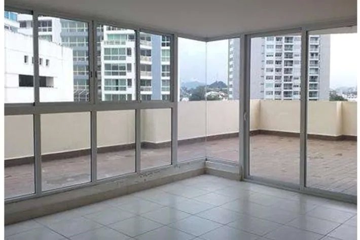 Venta de apartamento reposeído en Betania, Panamá