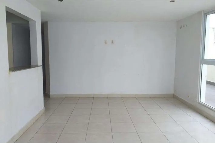 Venta de apartamento reposeído en Betania, Panamá