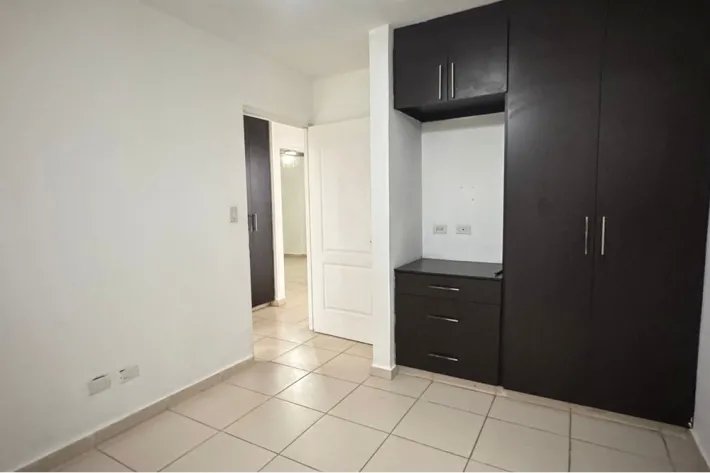 House for sale in The Hills, Summer Hills