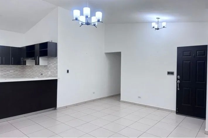 House for sale in The Hills, Summer Hills