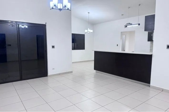House for sale in The Hills, Summer Hills