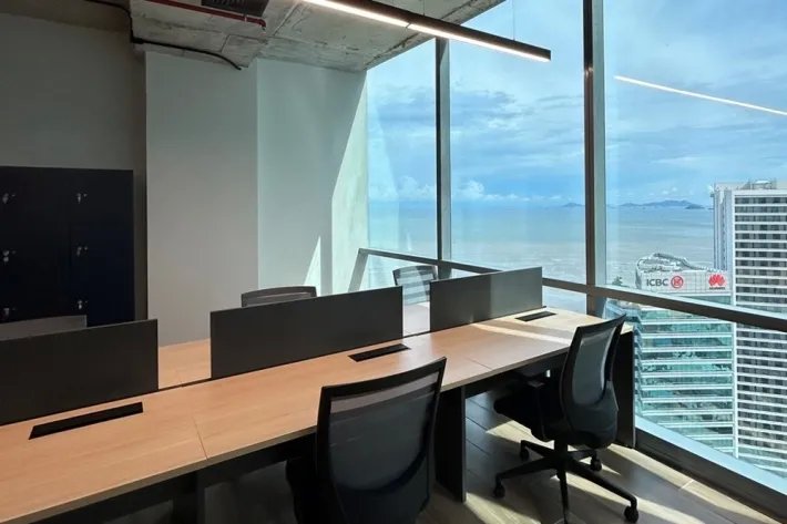 Alquiler de oficinas amobladas en Financial Park, Costa del Este