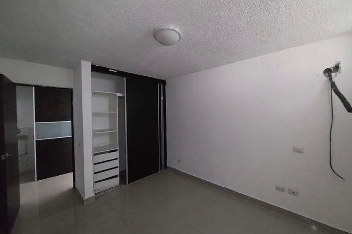 Repossessed apartment for sale in Via Centenario, Ancon, Panama