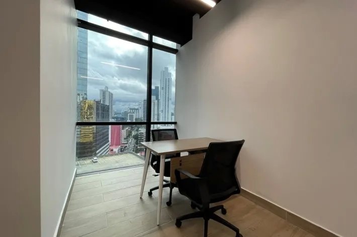 Alquiler de oficina en Tower Bank, Calle 50
