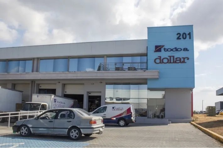 Warehouse for rent in Zona Uno, near Corredor Sur