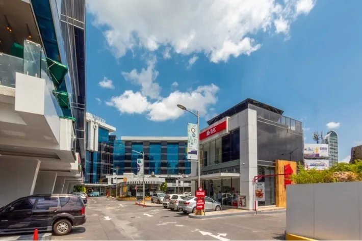 Commercial space for rent in Street Mall, San Francisco
