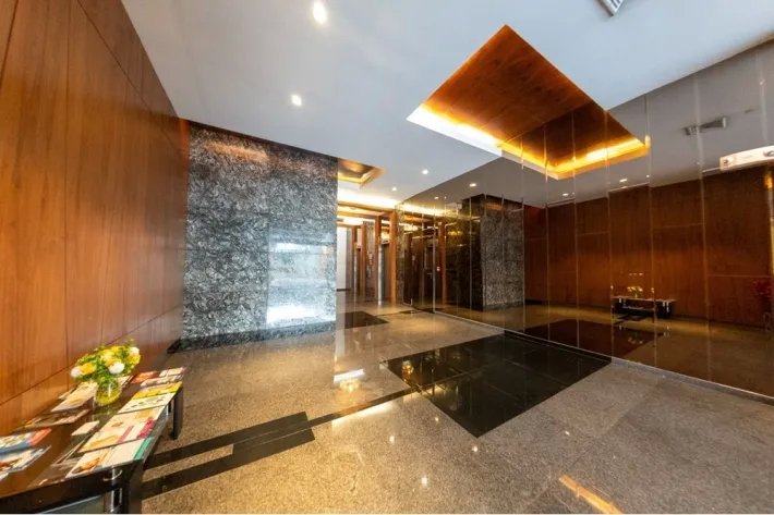 Commercial space for rent in Street Mall, San Francisco