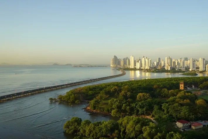 Venta de apartamentos en PH Kai, Costa del Este, Panamá