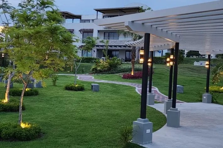 Venta de villas en Ocean Villas, Casamar, San Carlos
