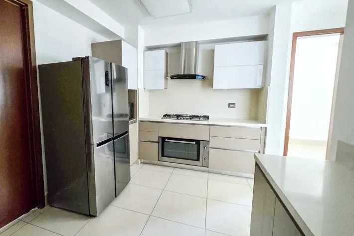 Alquiler de apartamentos con linea blanca en PH Bali, Costa del Este