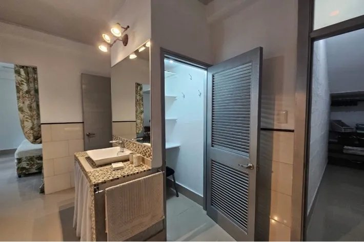 House for sale in Clayton, Panama