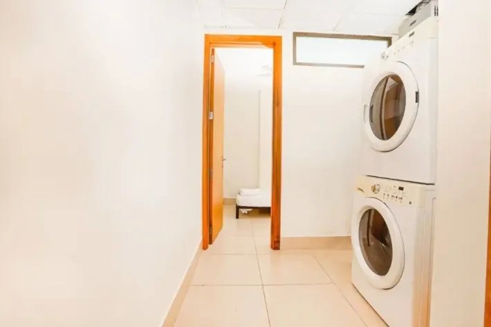 Venta de apartamento vacío en PH Altamar, Casamar, San Carlos