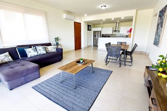 Venta de apartamento amoblado en Residencial Altamar, Casamar, San Carlos