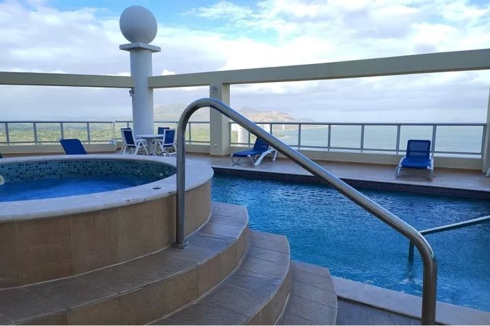 Apartamento en alquiler en Coronado Golf, Panamá Oeste