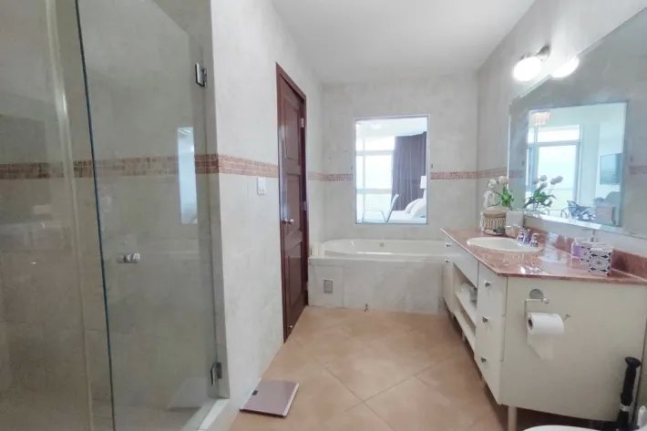 Apartamento en alquiler en Coronado Golf, Panamá Oeste