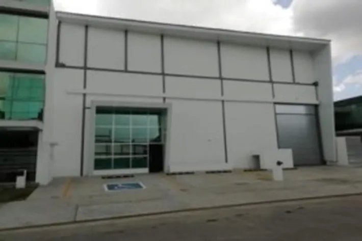 Ofibodega en alquiler en Panama Viejo Business Center