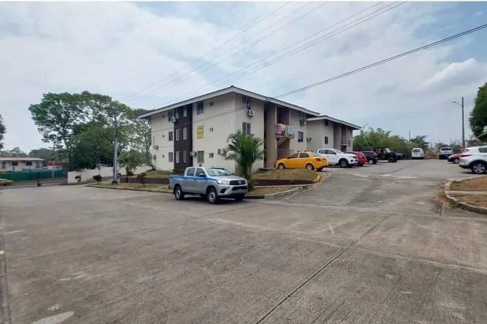 Se vende apartamento en Rana de Oro, Pedregal