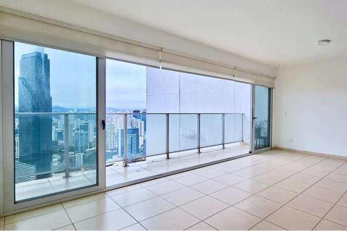 Apartment for sale in PH Waters On the Bay, Avenida Balboa
