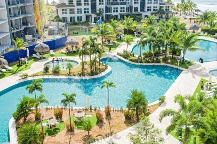 Apartments for sale in PH Aires del Mar, Playa Caracol, Panama