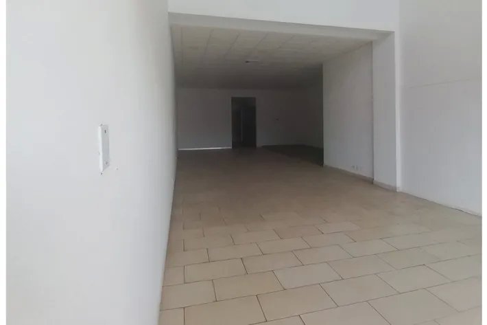 Commercial premises for rent in Plaza Versalles, Costa del Este
