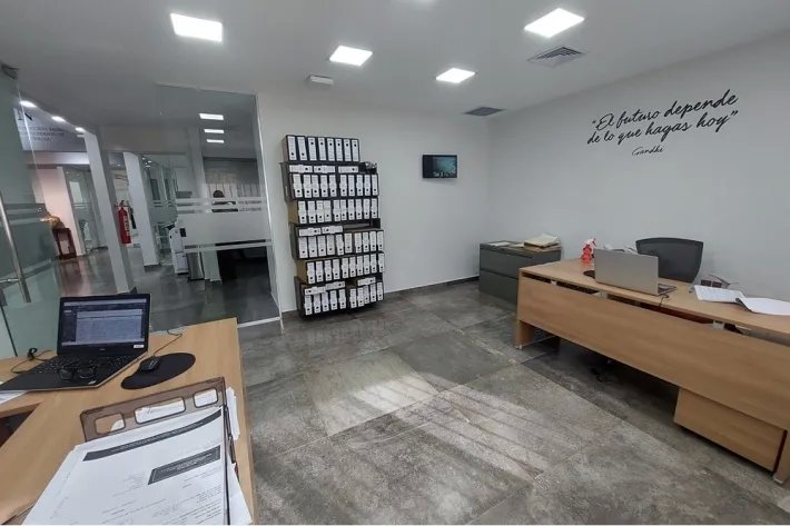Se vende oficina chalet en Los Ángeles, Betania